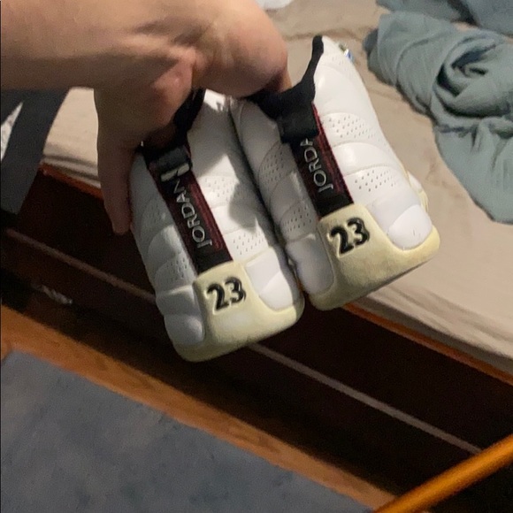 Kids Shoes - Picture 2 of 3